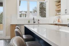 7 Bartlett Avenue, Grimsby, Ontario, Canada - Rosemont Homes Inc.