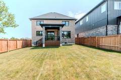 7 Bartlett Avenue, Grimsby, Ontario, Canada - Rosemont Homes Inc.